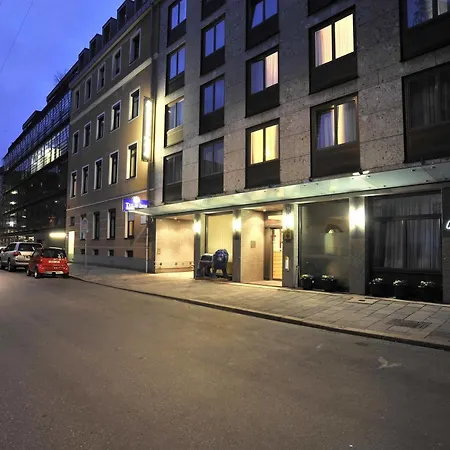 Concorde Hotel 4*