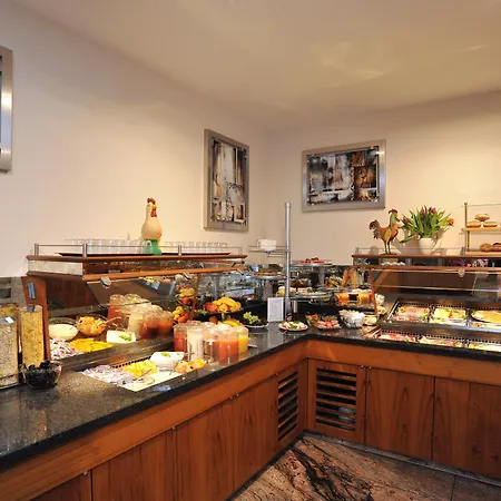 Concorde Otel Münih